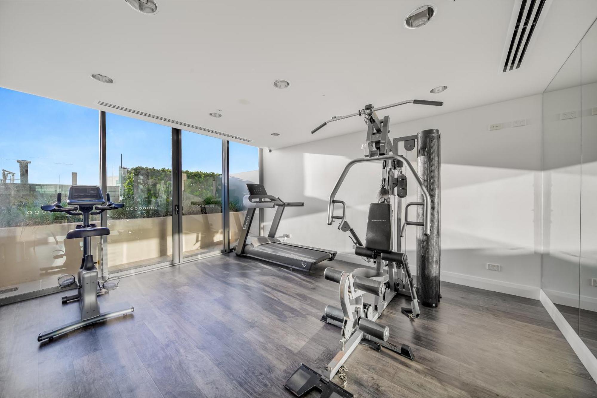 Oaks Redcliffe Mon Komo Suites المظهر الخارجي الصورة