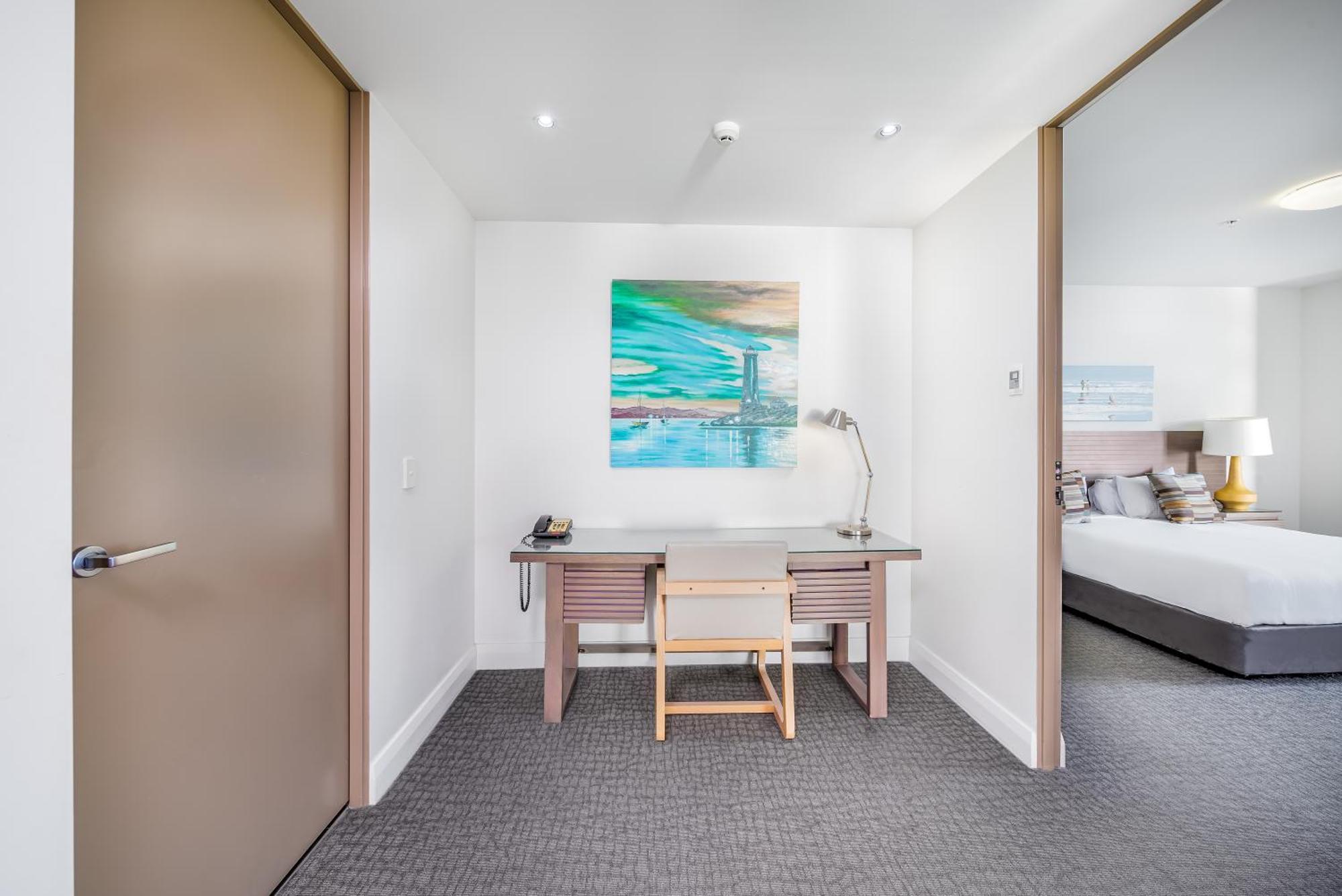 Oaks Redcliffe Mon Komo Suites المظهر الخارجي الصورة
