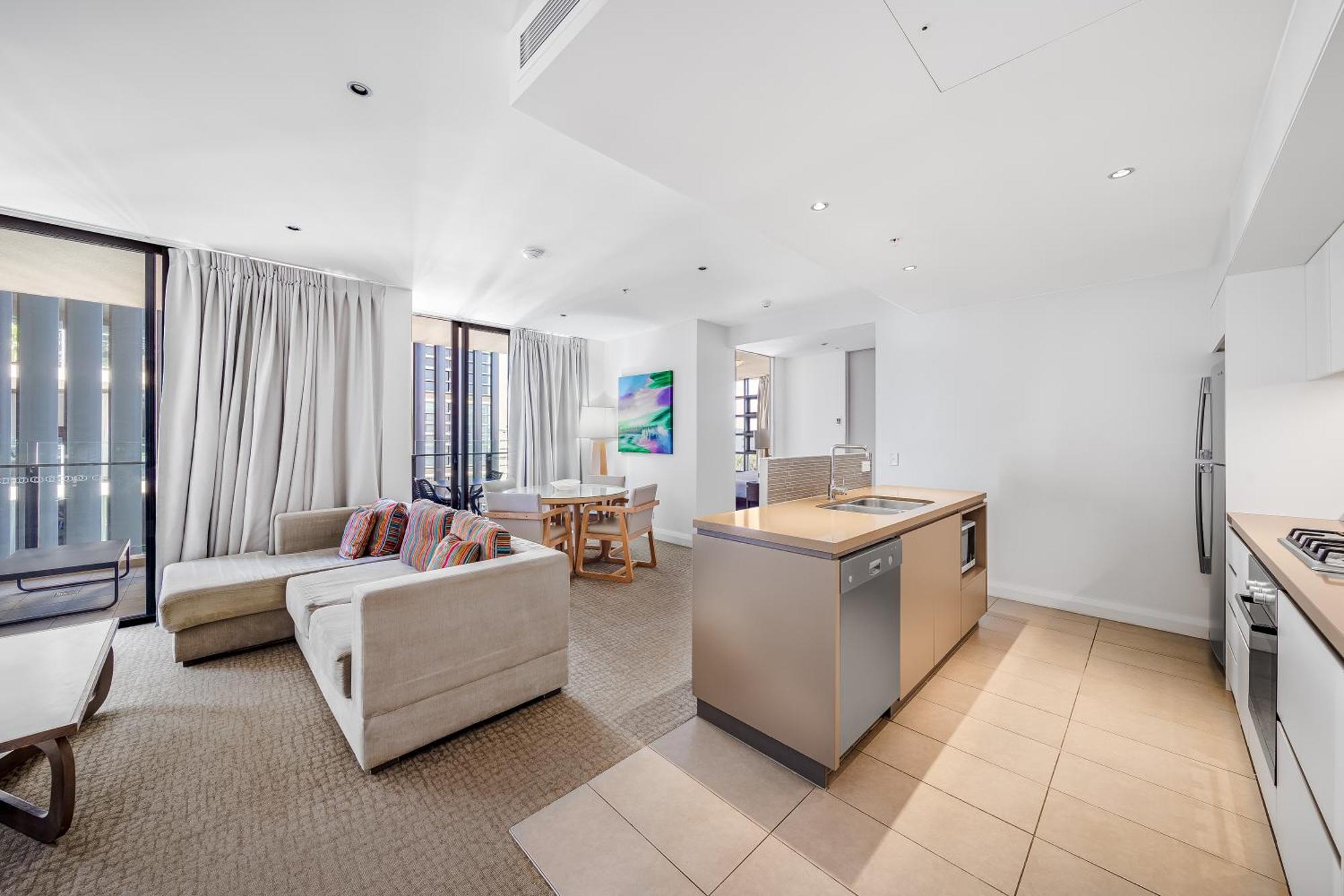 Oaks Redcliffe Mon Komo Suites المظهر الخارجي الصورة