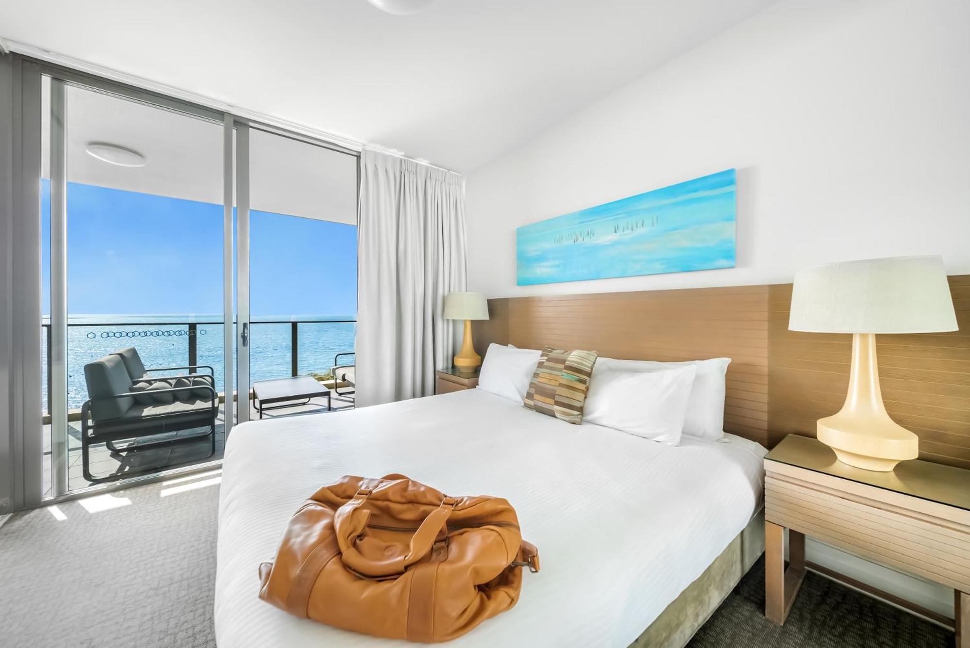 Oaks Redcliffe Mon Komo Suites المظهر الخارجي الصورة