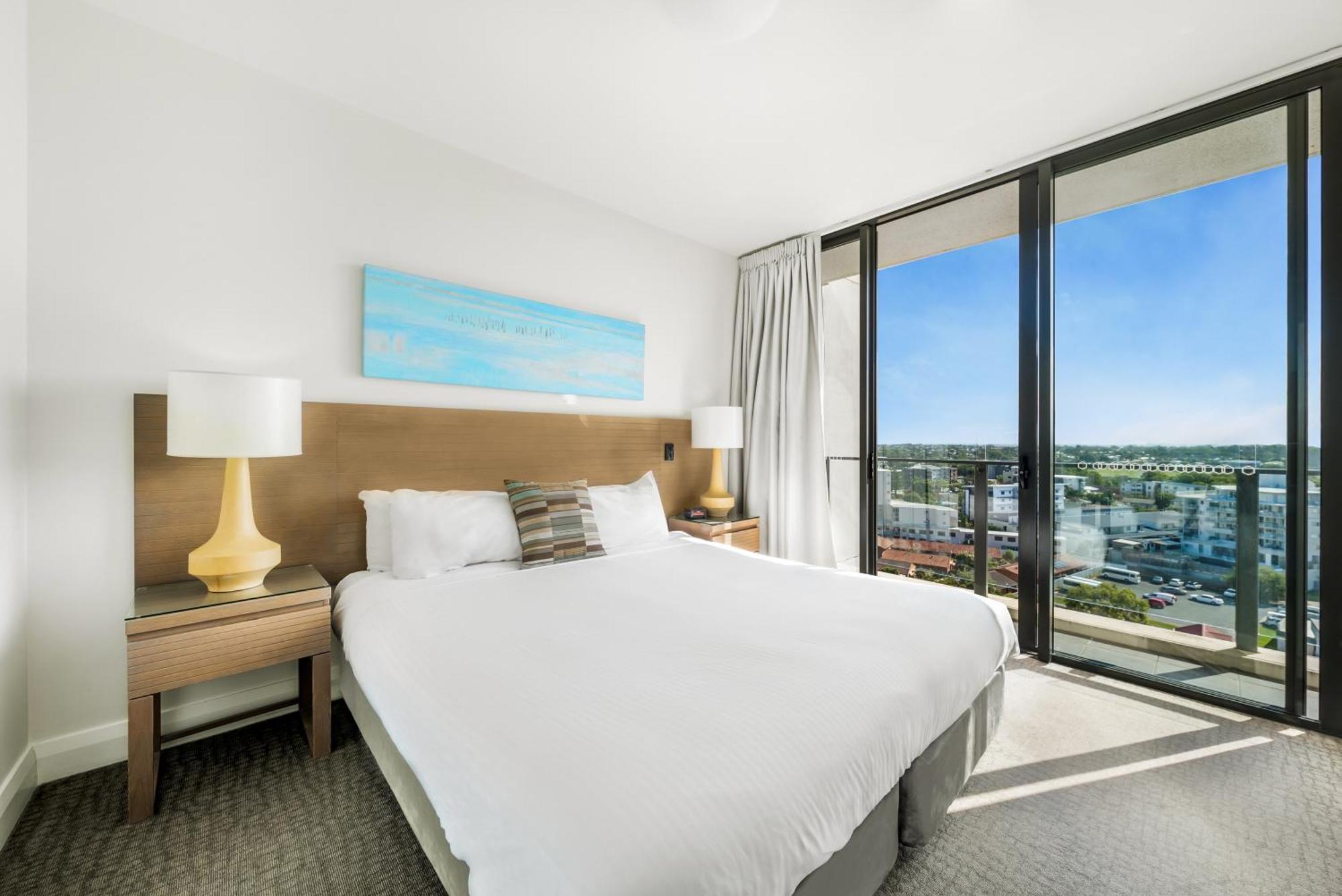 Oaks Redcliffe Mon Komo Suites المظهر الخارجي الصورة